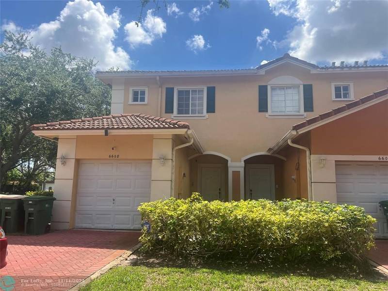 6608 Catalina Ln  #6608, Tamarac, FL 33321