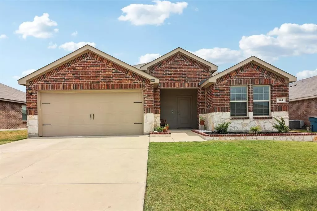 Josephine, TX 75189,907 Farmstead Way