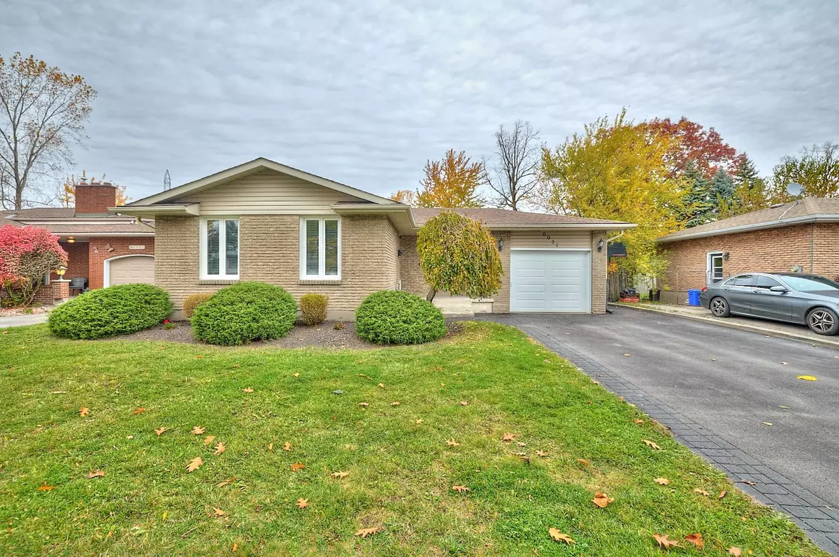 Niagara Falls, ON L2J 3G6,6931 Casey ST