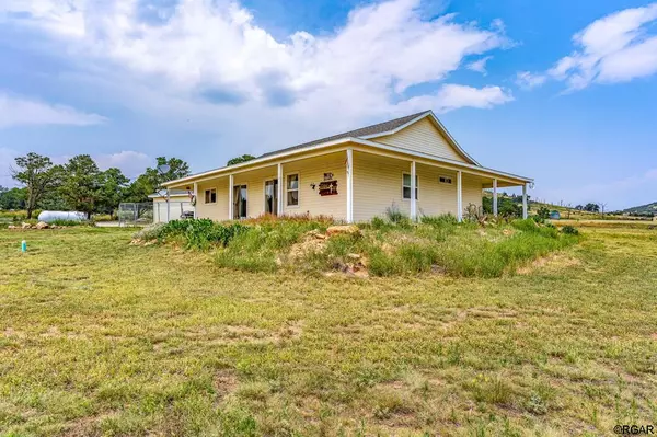 1138 22nd Trail, Cotopaxi, CO 81223