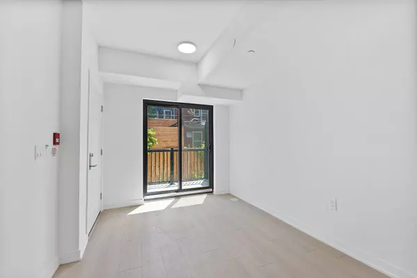 Toronto E01, ON M4M 2P5,485 Logan AVE #110