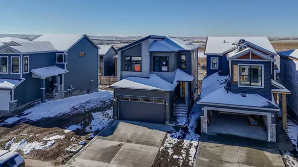 Calgary, AB T3P2E4,273 LUCAS PL NW