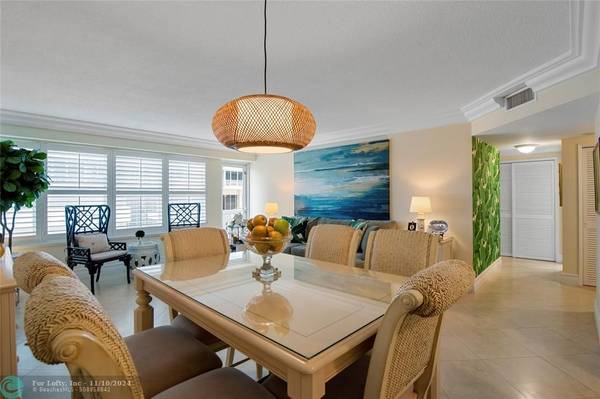 4010 Galt Ocean Dr  #215, Fort Lauderdale, FL 33308