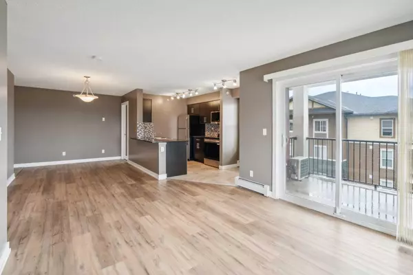 Calgary, AB T2X 2B9,81 Legacy BLVD SE #1402