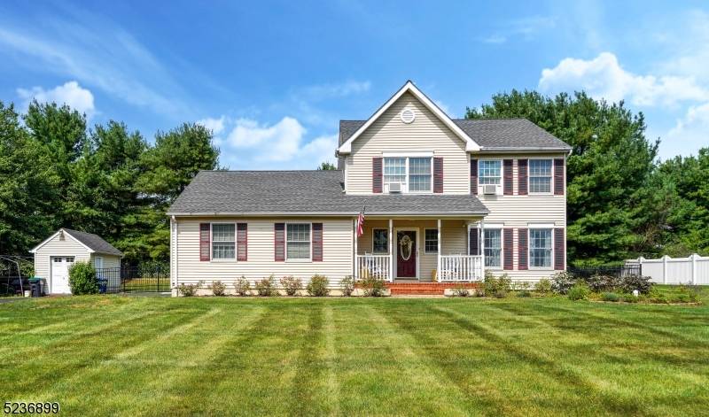 795 Strykers Rd, Lopatcong Twp., NJ 08865
