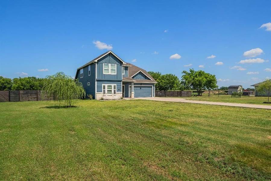 12616 Metz Road, Sanger, TX 76266