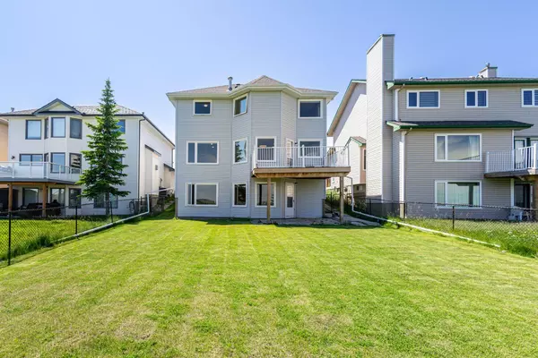 Calgary, AB t3a5s2,10063 Hidden Valley DR NW