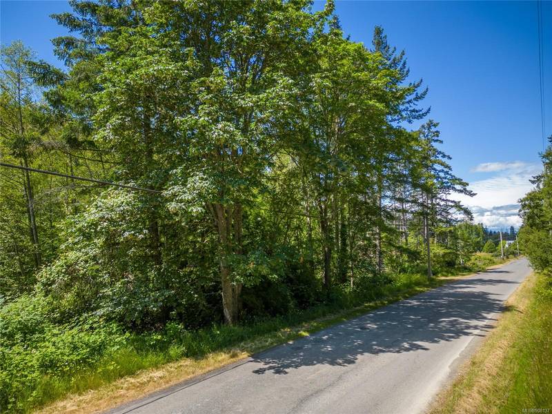 2267 Port Washington Rd, Pender Island, BC V0N 2M1