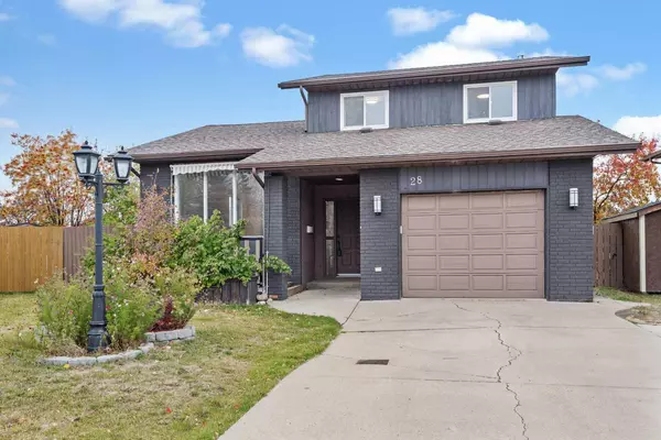 28 Drake Close, Red Deer, AB T4R 1Y6