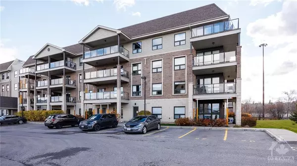 Orleans - Cumberland And Area, ON K4A 1B4,120 PRESTIGE CIR #318