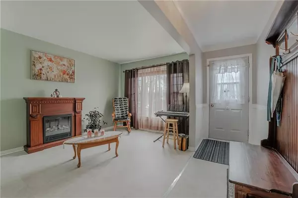 Cornwall, ON K6H 4E3,9 LEDUC CIR