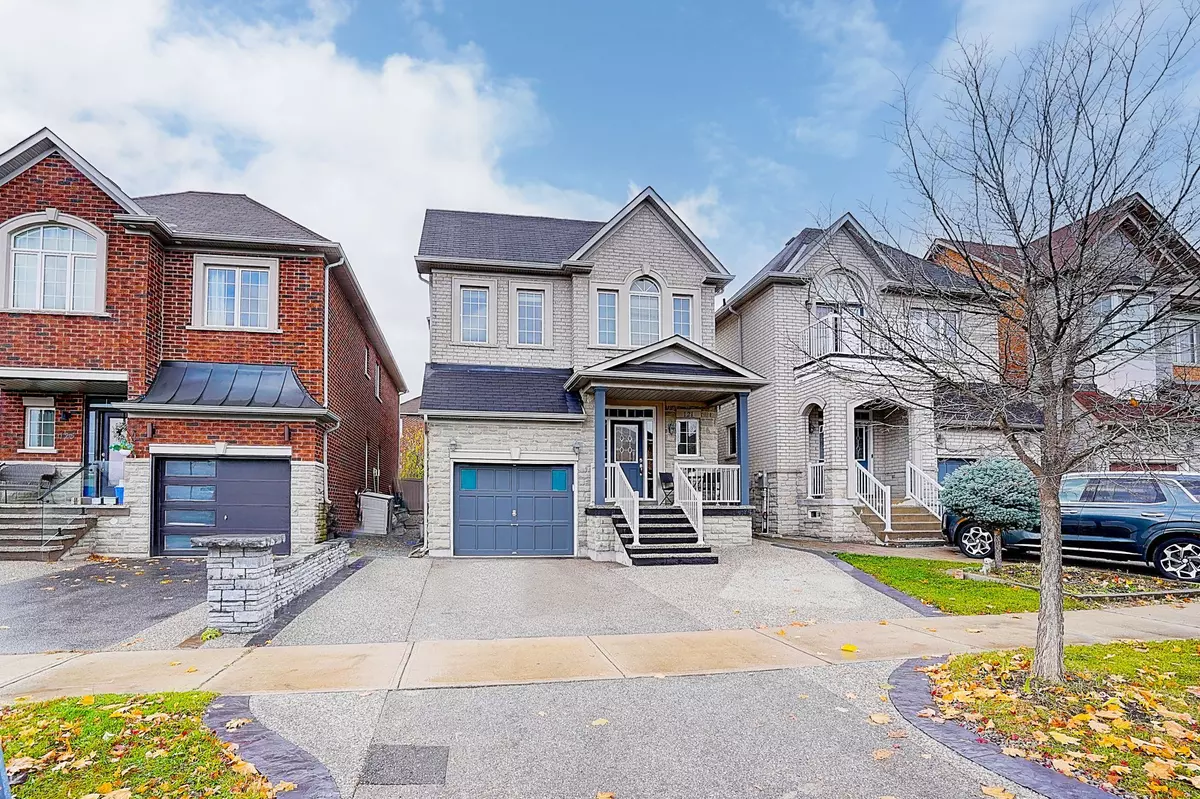 Vaughan, ON L6A 0R2,121 White Beach CRES