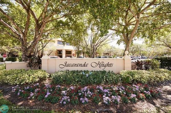 8592 W Sunrise Blvd  #308, Plantation, FL 33322