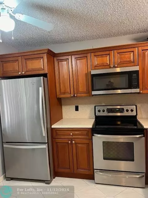 Plantation, FL 33322,8592 W Sunrise Blvd  #308