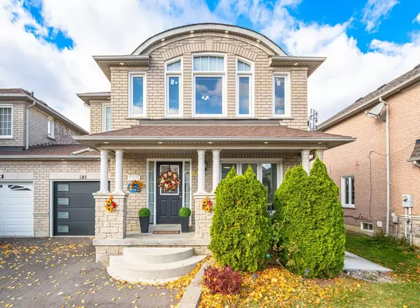 82 DOLPHIN SONG CRES, Brampton, ON L6R 1Z9