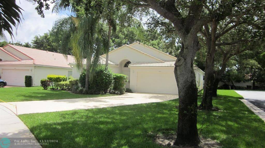 9816 Arbor View Dr, Boynton Beach, FL 33437