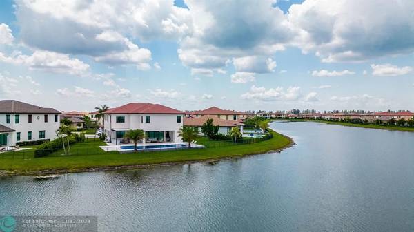 11925 Lake Trail Ln, Parkland, FL 33076