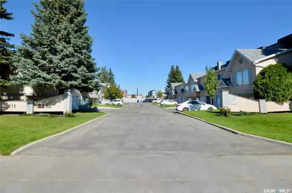 Saskatoon, SK S7N 4H6,510 Perehudoff CRESCENT #503