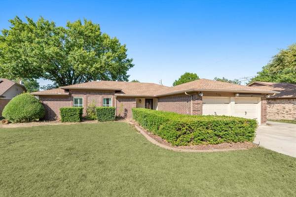 North Richland Hills, TX 76180,7109 Bermuda Court