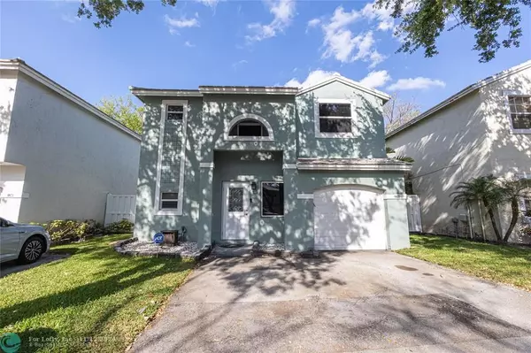 9871 NW 2nd Court, Plantation, FL 33324