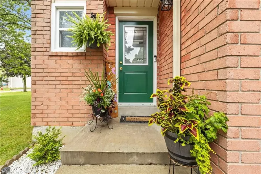 14 Derby ST #28, Hamilton, ON L8W 3T6