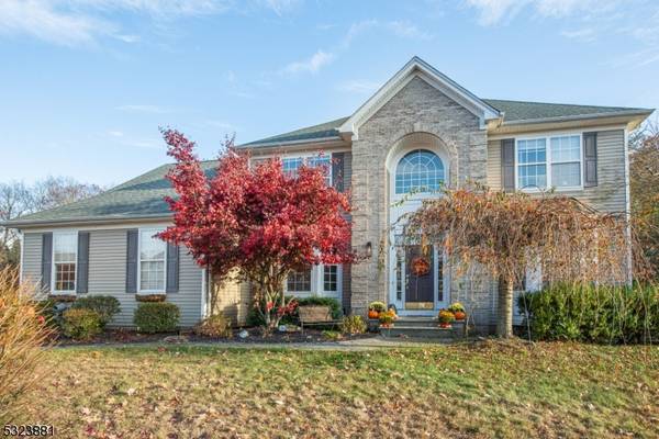 43 Dorset Dr, Mount Olive Twp., NJ 07840