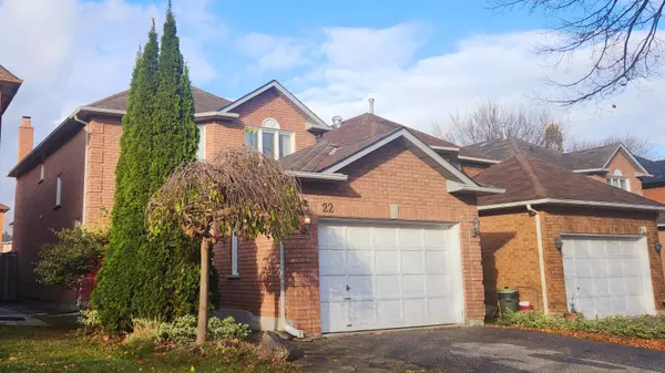 22 Elmpark CT, Richmond Hill, ON L4C 9T8