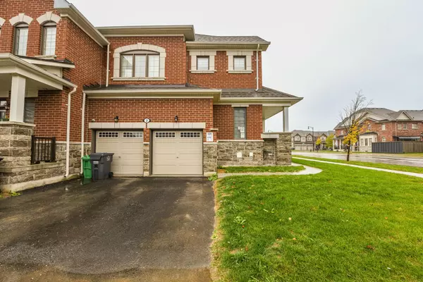 2 Keppel CIR, Brampton, ON L7A 0B6