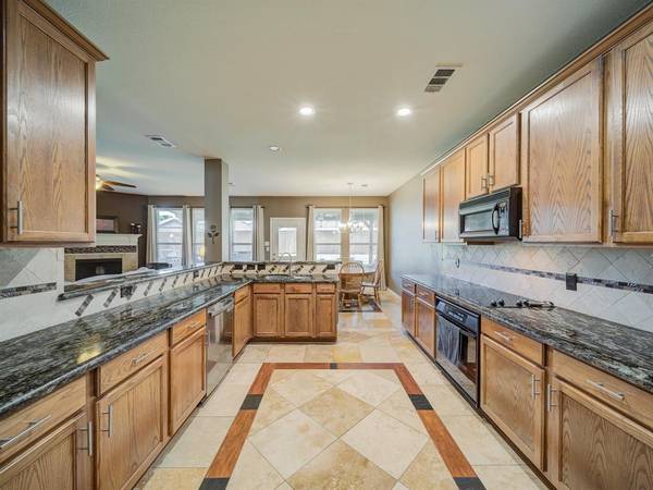 4108 Pine Glen Road,  Corinth,  TX 76208