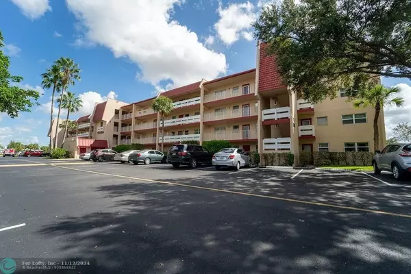 Margate, FL 33063,1050 COUNTRY CLUB DR  #304