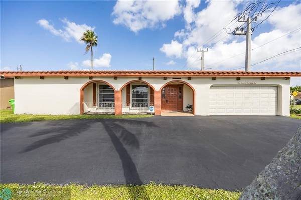 10581 NW 27th Ct, Sunrise, FL 33322