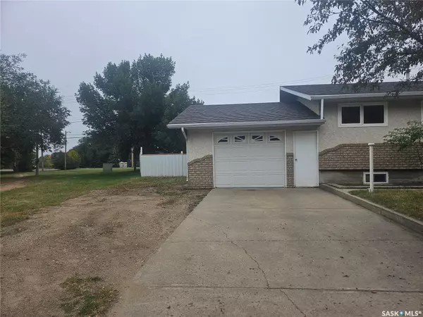 Estevan, SK S4A 1Z2,1317 Lynd CRESCENT