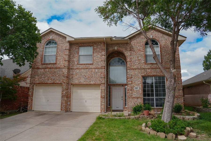 8513 Stetson Drive, Fort Worth, TX 76244