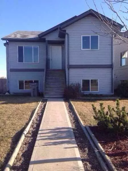 10313 Kateri Drive, Grande Prairie, AB T8W2W8