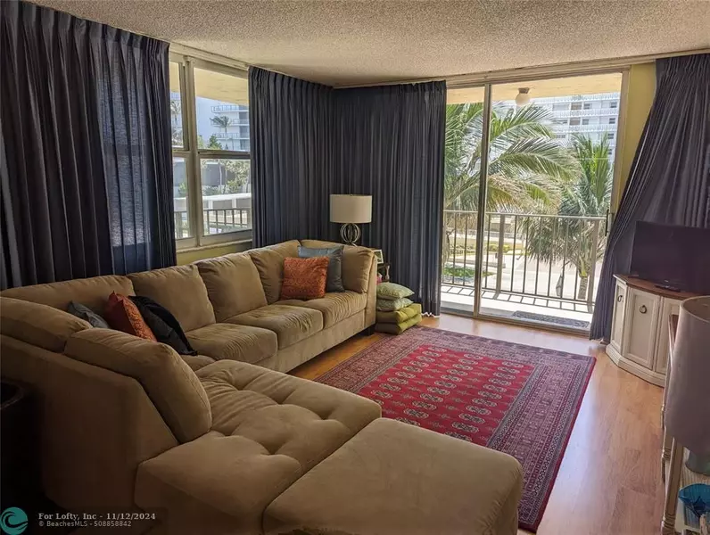 1009 N Ocean Blvd  #312, Pompano Beach, FL 33062