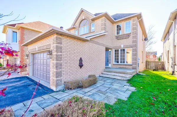 43 Buckhorn AVE, Richmond Hill, ON L4C 0E5