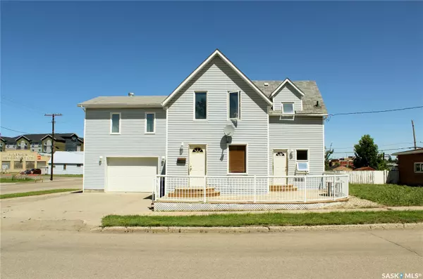 3 2nd AVENUE, Weyburn, SK S4H 1W7