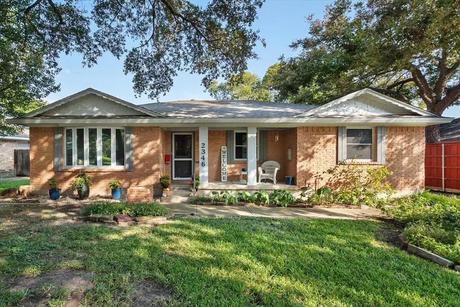 2346 Saint Francis Avenue, Dallas, TX 75228