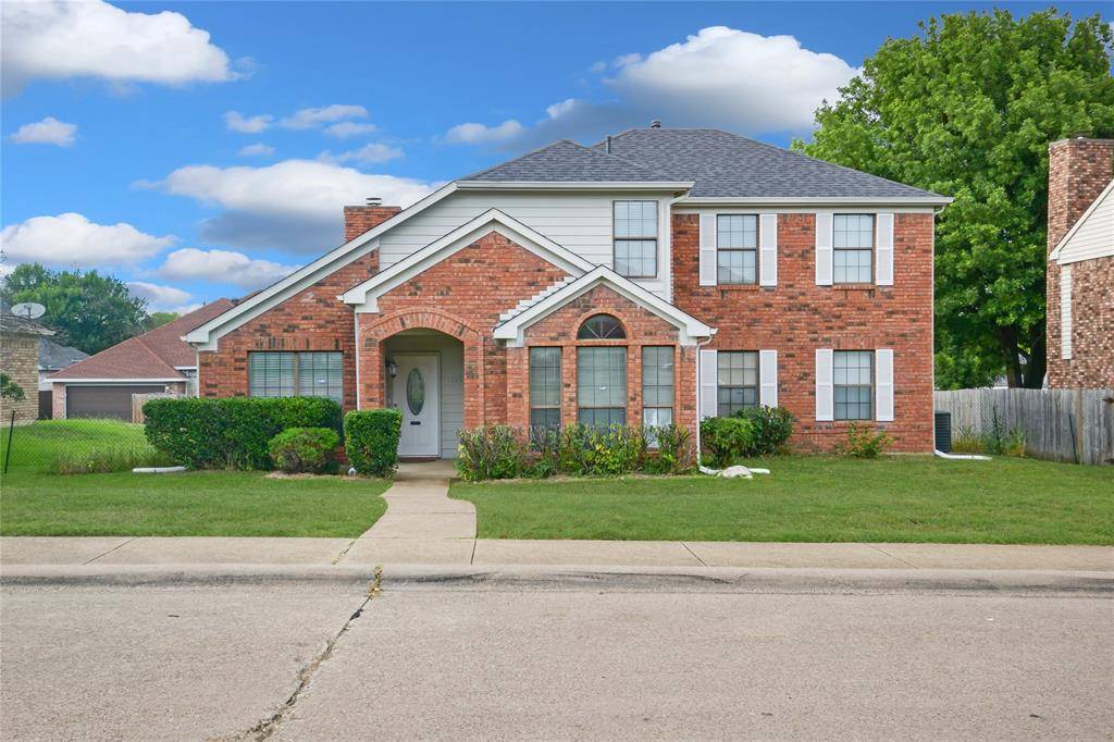 1145 Barrington Drive,  Desoto,  TX 75115