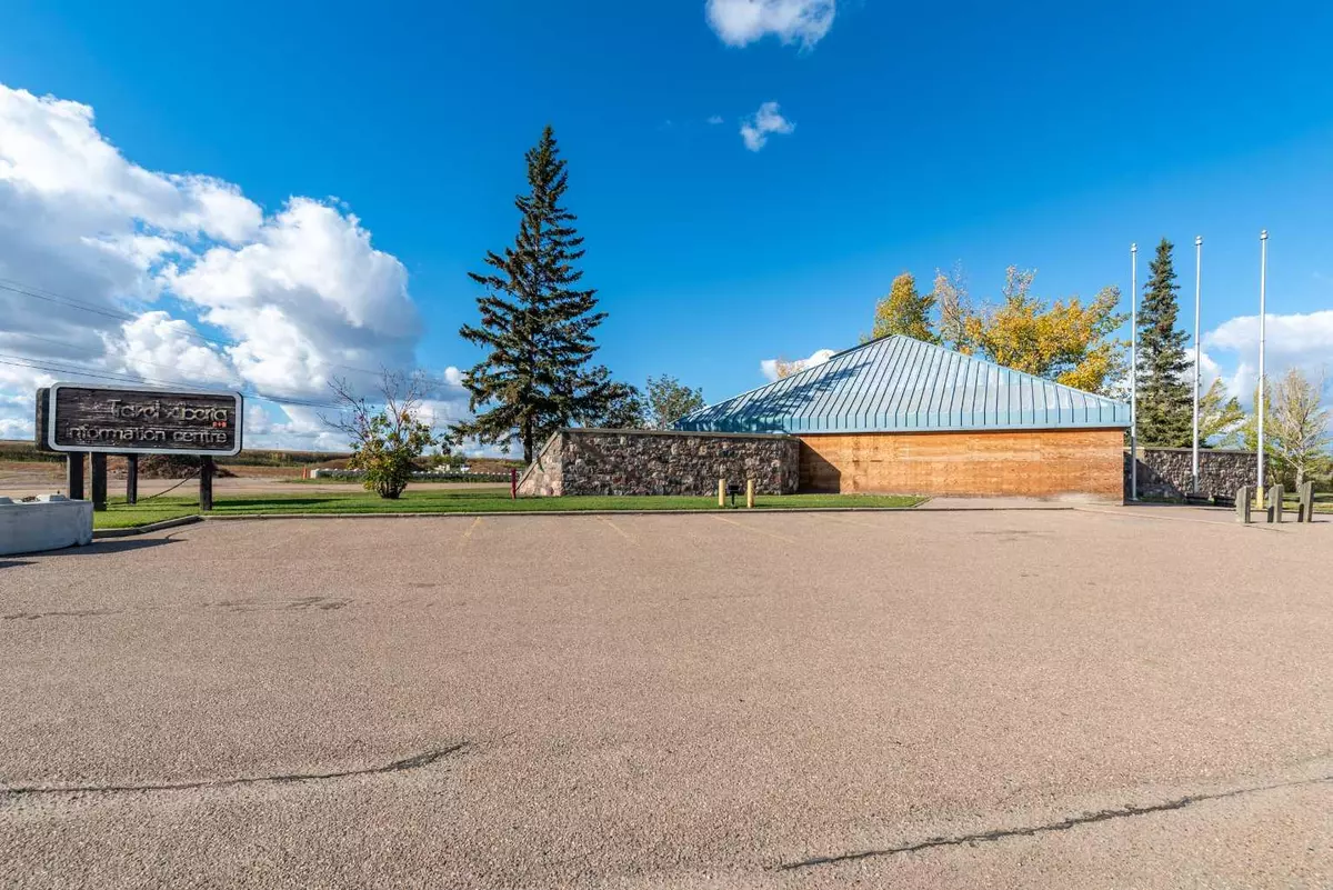 Lloydminster, SK S9V 1R6,4502 35 AVE