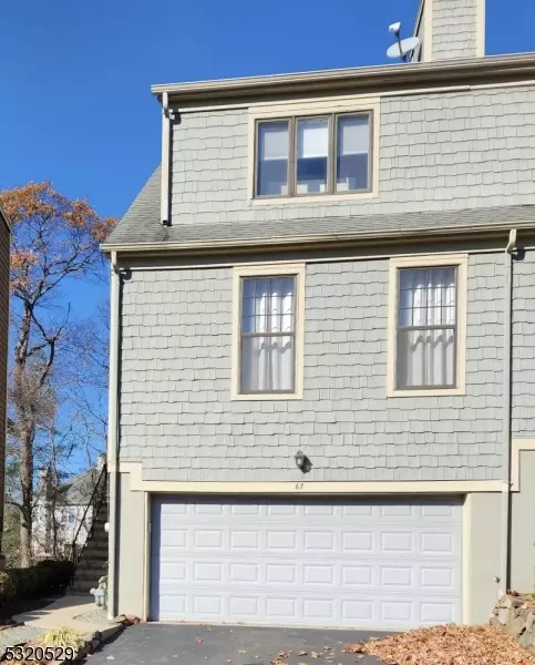 67 Shearwater Ln, Wayne Twp., NJ 07470