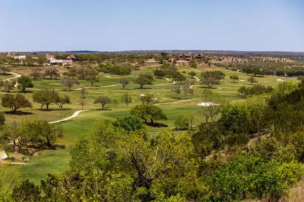 2900 N Boot Ranch CIR, Fredericksburg, TX 78624