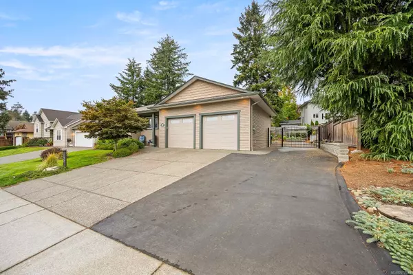 Comox, BC V9M 3C6,1466 Noel Ave