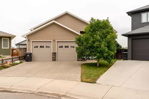 417 Sundance PL, Coalhurst, AB T0L 0V2