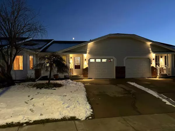 60 Cosgrove Close, Red Deer, AB T4P 3N5