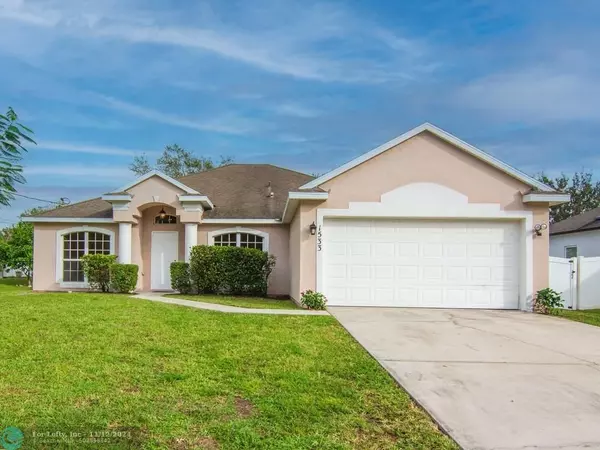 1533 SW Iffla Ave, Port St Lucie, FL 34953