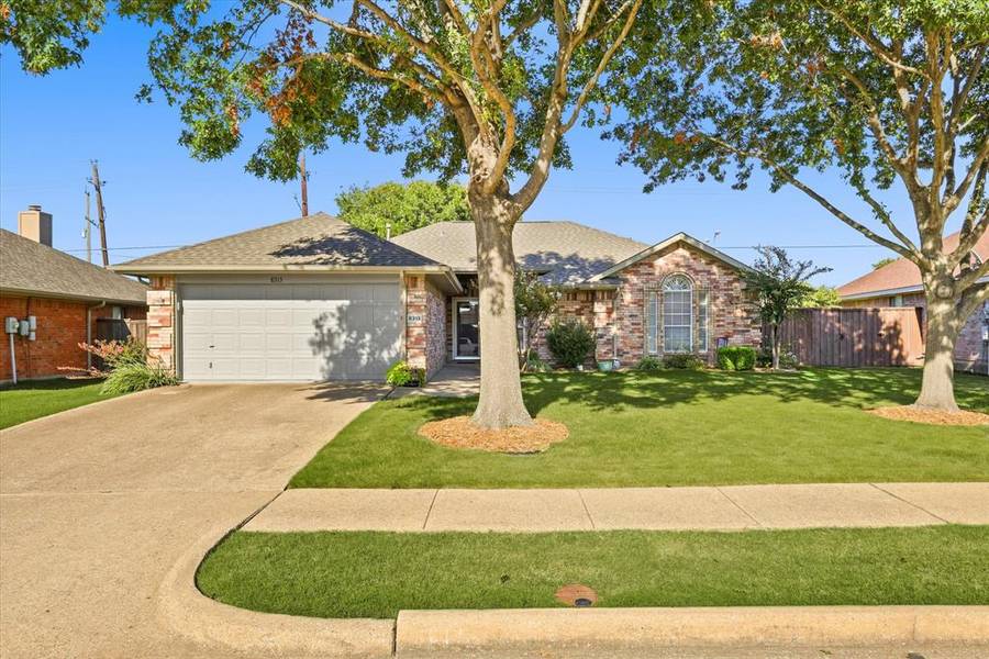 8313 Concord Drive, Rowlett, TX 75089