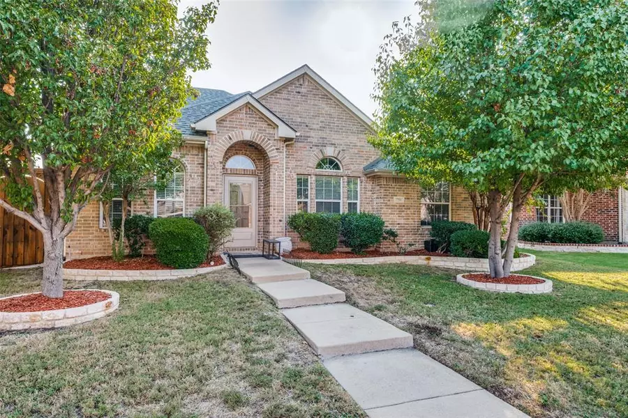 7704 Mapleridge Drive, Plano, TX 75024