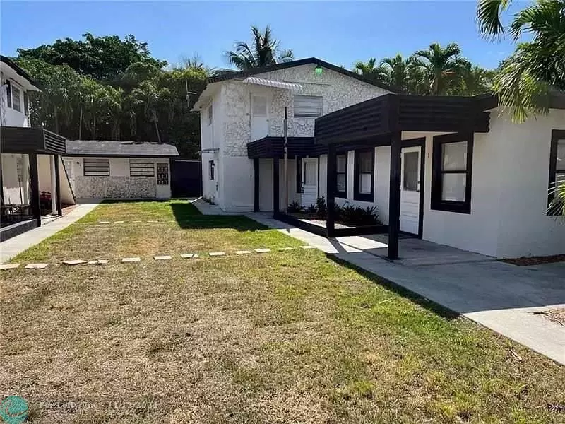 20 NW 6th Ave, Dania Beach, FL 33004