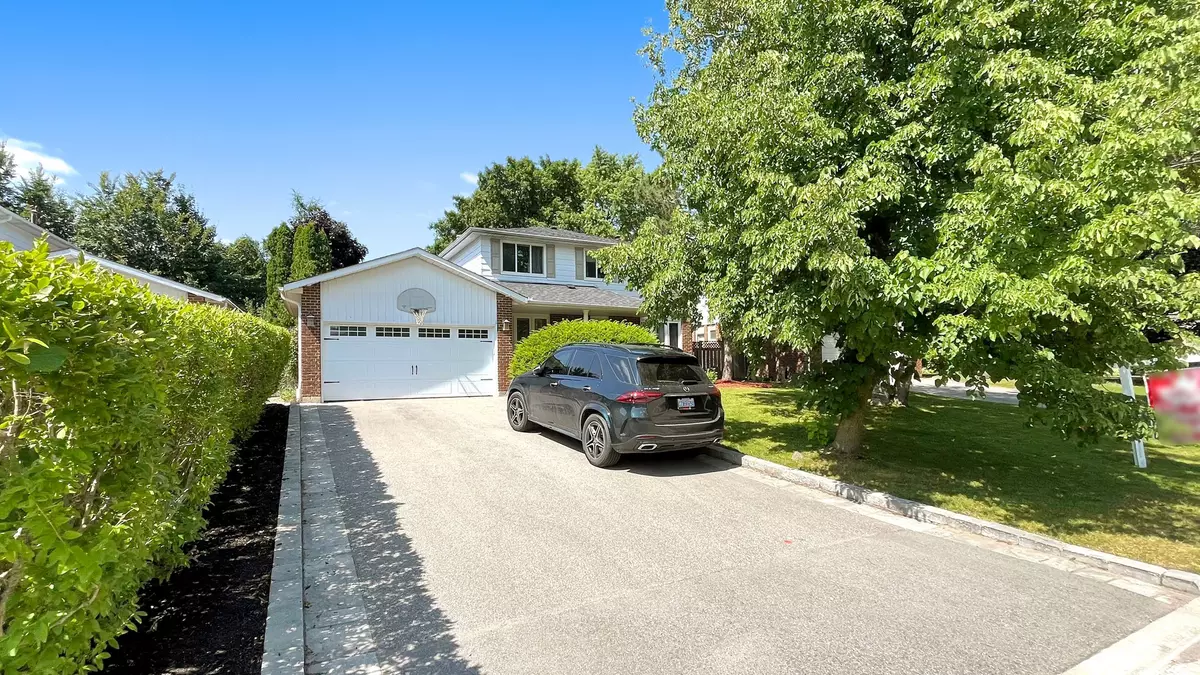 Whitchurch-stouffville, ON L4A 4Z2,103 Vanzant CT